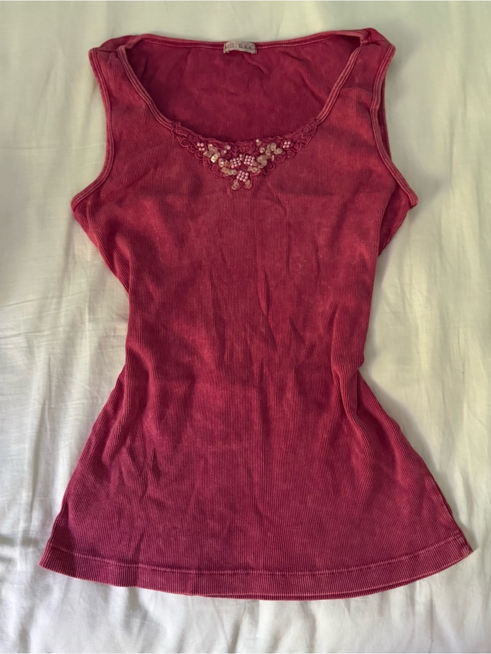 Women's Embellished Scoop Neck Tank Top - Pink